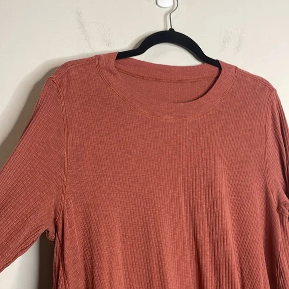 Lululemon | Women’s Dare to Drape Hi Lo Top Size XL - Picture 3 of 8